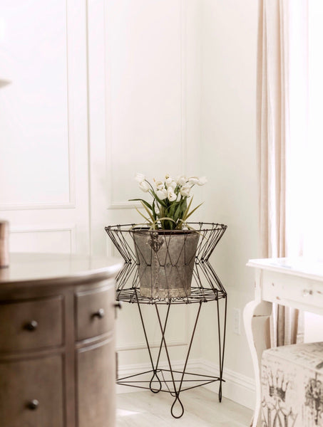 French Reproduction XL laundry basket/plant stand